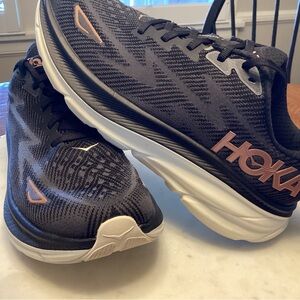 Women’s Hoka Clifton.  Size, 9 Wide.  Like new, worn twice.  See photos.